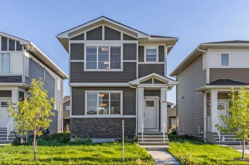204 Chelsea Manor, Chestermere, AB, T1X2P5 | Card Image