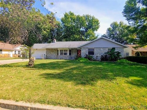 121 Jefferson Pl, Broken Arrow, OK, 74011-5032 | Card Image