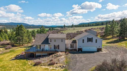 17619 N South Bank Rd, Nine Mile Falls, WA, 99026-9753 | Card Image