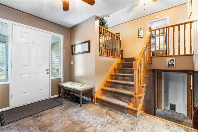 2475C Shannonville Rd, House other with 4 bedrooms, 2 bathrooms and 10 parking in Plainfield ON | Image 5