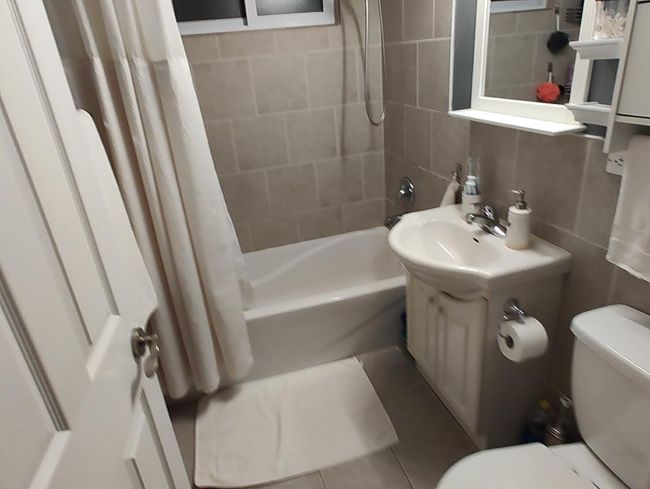 APT-3A - 6838 W Lode Dr, Condo with 2 bedrooms, 1 bathrooms and 2 parking in Worth IL | Image 9