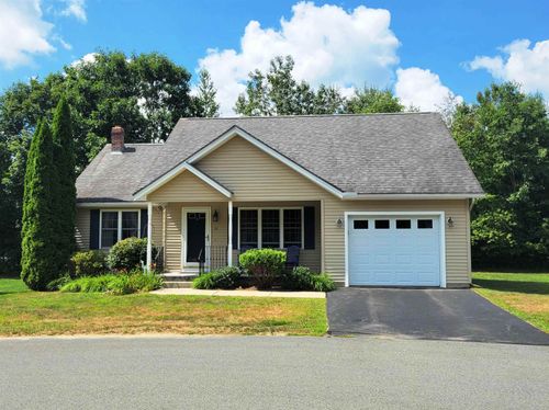 31 Coburn Way, Jaffrey, NH, 03452-5528 | Card Image