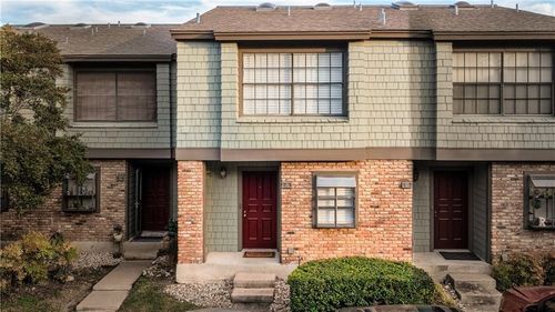 41-7122 Wood Hollow Dr, Austin, TX, 78731-2545 | Card Image