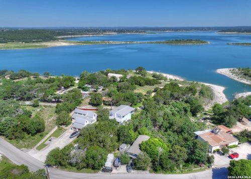 562 Cindy Dr., Canyon Lake, TX, 78133 | Card Image