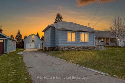 191 Whiting St, Ingersoll, ON, N5C3B6 | Card Image