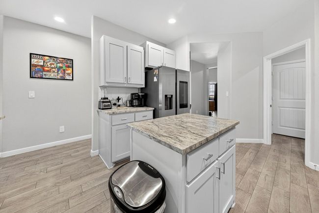 814 Founders Rd, House other with 3 bedrooms, 2 bathrooms and 2 parking in Midland TX | Image 12