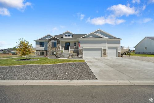 6710 W 10125 N, Tremonton, UT, 84337 | Card Image