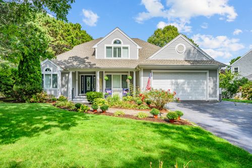72 Bayshore Dr, Mashpee, MA, 02649-3967 | Card Image