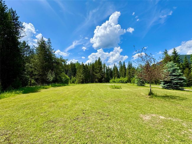 17 Twenty Peak Gulch Ln, House other with 2 bedrooms, 2 bathrooms and null parking in Trout Creek MT | Image 31