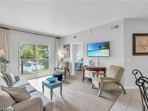 213-15645 Ocean Walk Cir, FORT MYERS, FL, 33908-1365 | Card Image