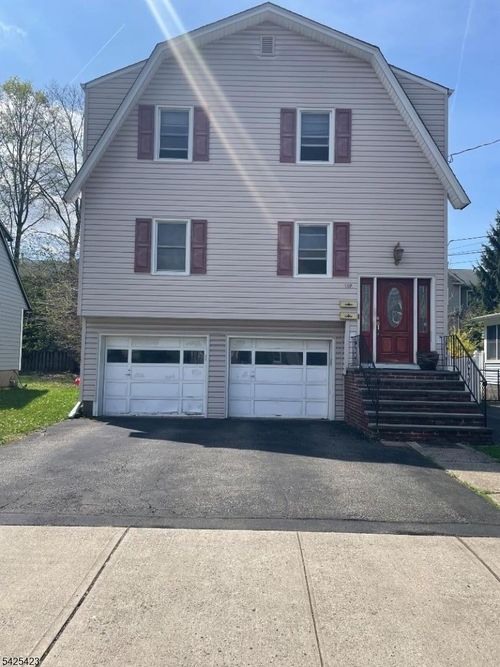 1-107 Madison Ave, Midland Park, NJ, 07432-1427 | Card Image