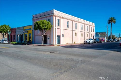 910 Guadalupe St, Guadalupe, CA, 93434-1318 | Card Image