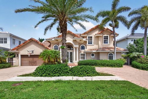 4901 Ne 29th Ave, Lighthouse Point, FL, 33064-7919 | Card Image