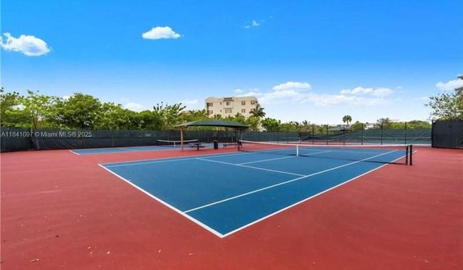 1000 E Cypress Dr, House other with 4 bedrooms, 3 bathrooms and null parking in Pompano Beach FL | Image 28