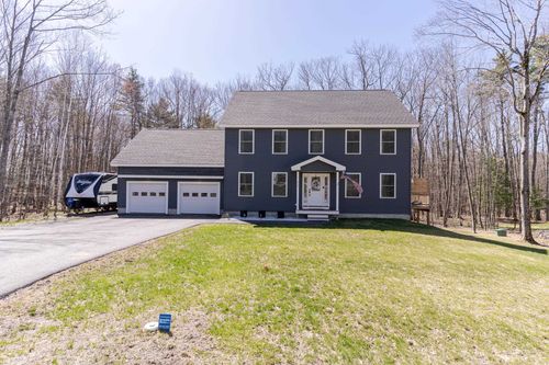 32 Haflinger Ln, Berwick, ME, 03901-2786 | Card Image
