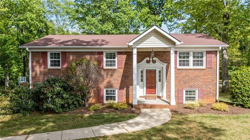 340 Mountainview Road, King, NC, 27021 | Card Image