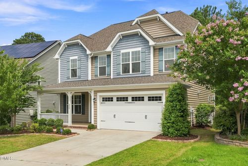 232 Turner Oaks Dr, Cary, NC, 27519-5589 | Card Image
