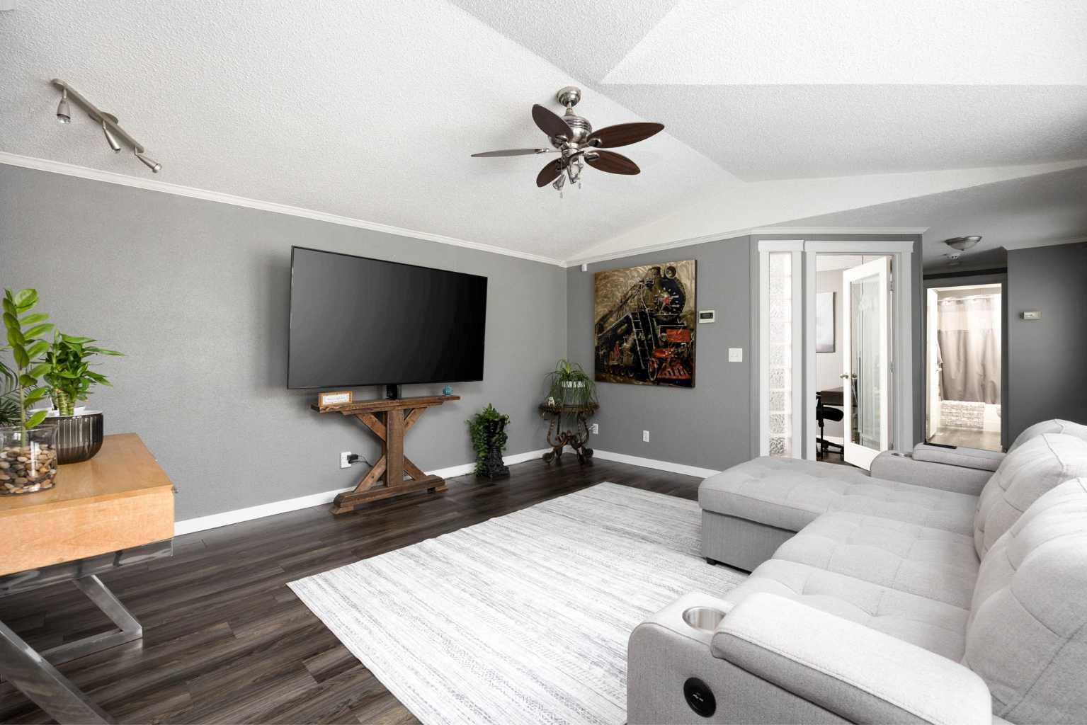 Residential in Fort McMurray 5