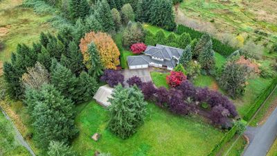 566 262 B St, House other with 6 bedrooms, 4 bathrooms and 15 parking in Aldergrove BC | Image 2