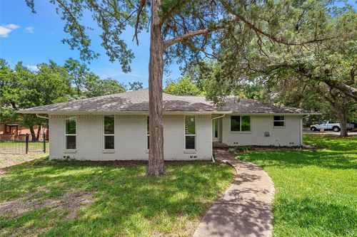 9730 Timberview Dr, Woodway, TX, 76712-3256 | Card Image