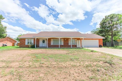 2608 E 24th St, Big Spring, TX, 79720-6106 | Card Image