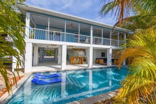 216 Newfound Blvd, Big Pine Key, FL, 33043-3322 | Card Image