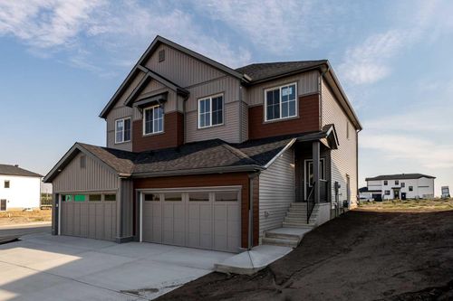 304 Pl Edgefield, Strathmore, AB, T1P0E8 | Card Image