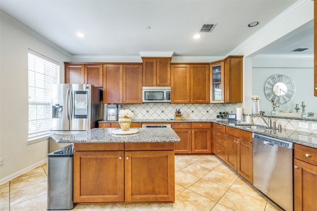 3932 Asbury Ln, Townhouse with 4 bedrooms, 4 bathrooms and null parking in Addison TX | Image 9
