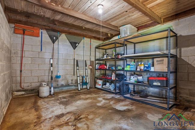 263 Crestwood Loop, House other with 2 bedrooms, 1 bathrooms and null parking in Avinger TX | Image 30