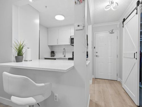 410-715 Royal Ave, New Westminster, BC, V3M5X4 | Card Image