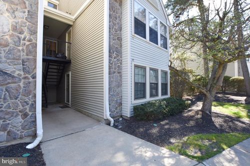 43 Chelmsford Ct, Evesham, NJ, 08053-4236 | Card Image