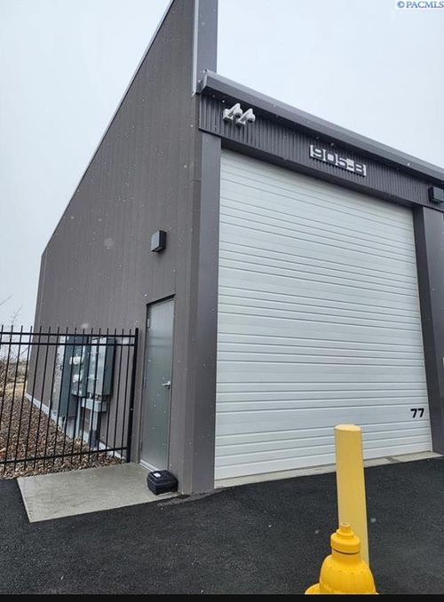 b77-903 Curie St, Richland, WA, 99354 | Card Image