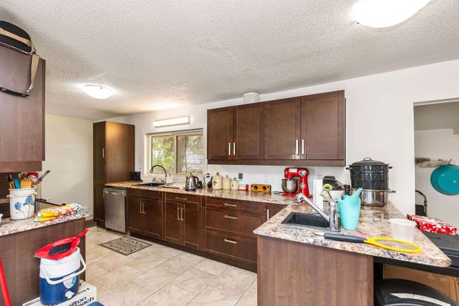 41023 Yale Road, House other with 2 bedrooms, 1 bathrooms and 10 parking in Chilliwack BC | Image 10