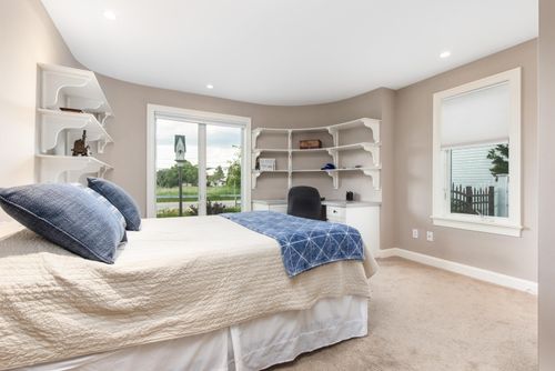 3 Ocean Blvd, North Hampton, NH, 03862-2325 | Card Image
