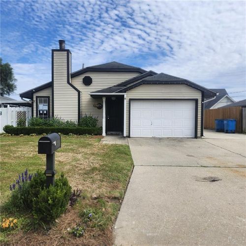 334 River Point Dr, Destrehan, LA, 70047-4011 | Card Image