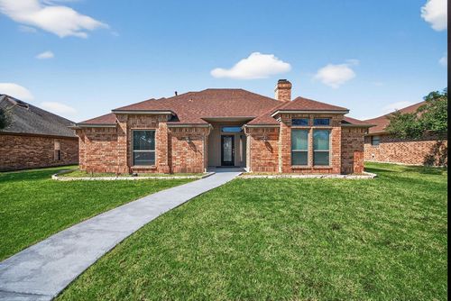 2229 Country Valley Rd, Garland, TX, 75041-2131 | Card Image