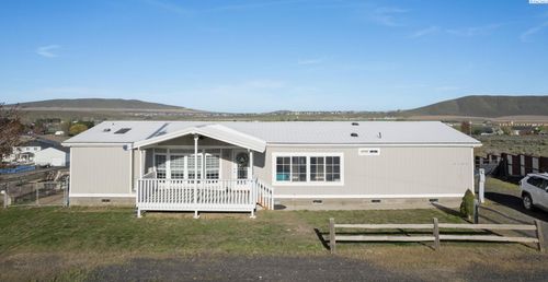 6103 S 56 Pr Se, Benton City, WA, 99320-6742 | Card Image