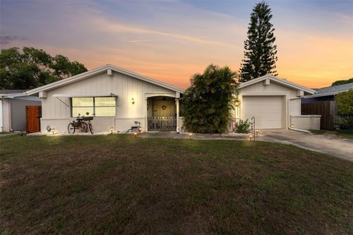 4209 Stratfield Dr, NEW PORT RICHEY, FL, 34652-5745 | Card Image
