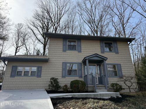 106 Hardwick Pl, Oak Ridge, TN, 37830-7948 | Card Image