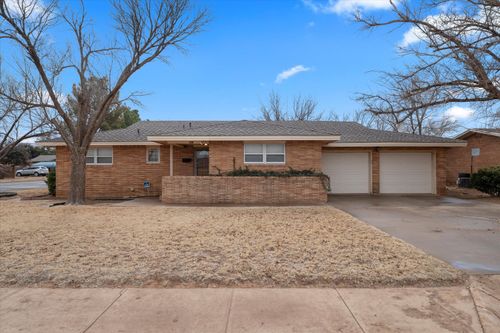 401 N 21st Pl, Lamesa, TX, 79331-2533 | Card Image