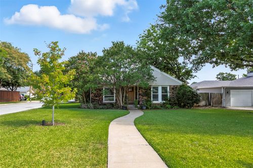 3648 Westcliff Rd S, Fort Worth, TX, 76109-2723 | Card Image