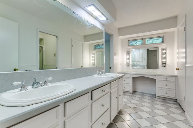 4818 Thunder Rd, House other with 4 bedrooms, 3 bathrooms and null parking in Dallas TX | Image 12