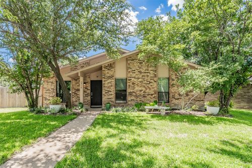 2416 Raintree Ct, Plano, TX, 75074-4830 | Card Image