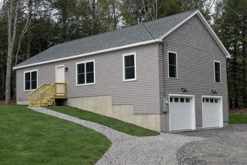 60 Edge Hill Road, Limerick, ME, 04048 | Card Image