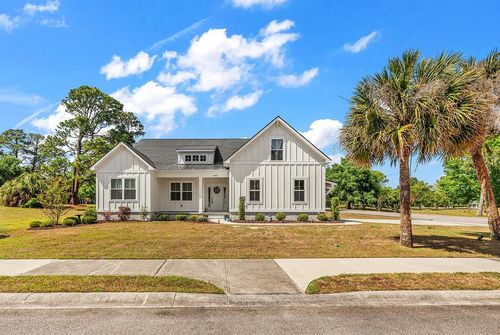 845 Commanders Island Rd, Georgetown, SC, 29440-8213 | Card Image