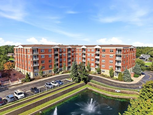 214-1 Itasca Pl, Itasca, IL, 60143 | Card Image