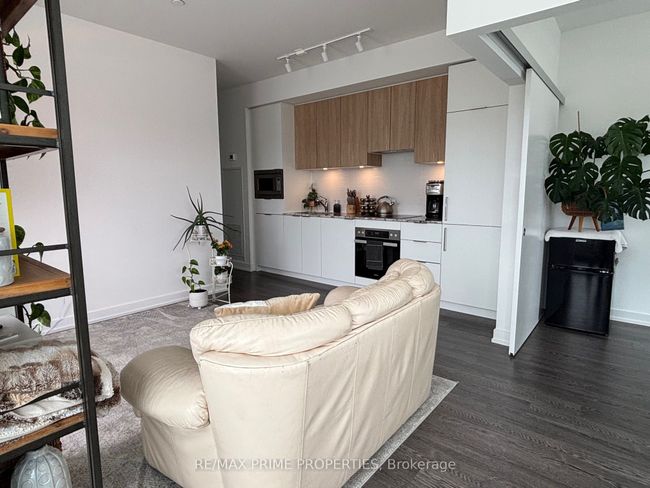 230 - 20 O'neill Rd, Condo with 2 bedrooms, 1 bathrooms and 1 parking in North York ON | Image 4