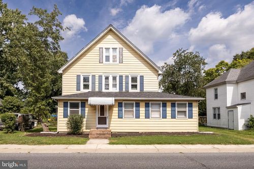 111 E Lillian St, HEBRON, MD, 21830-1303 | Card Image