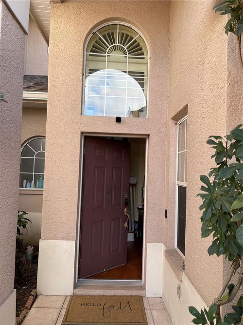 8572 Sweet Magnolia Pl, Seminole, FL, 33777-4600 | Card Image