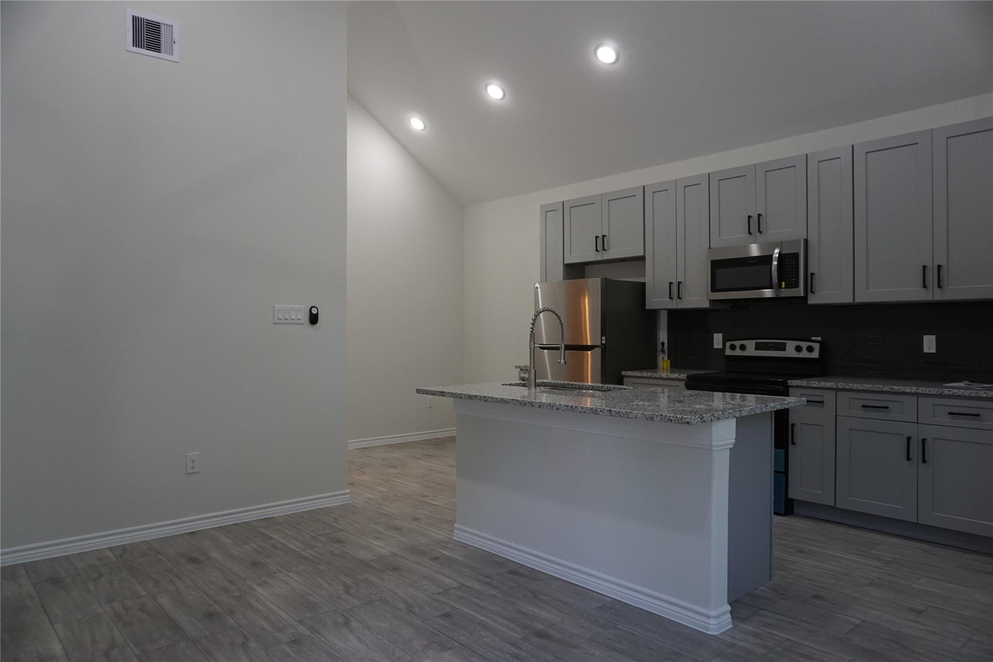 Residential in Willis 4
